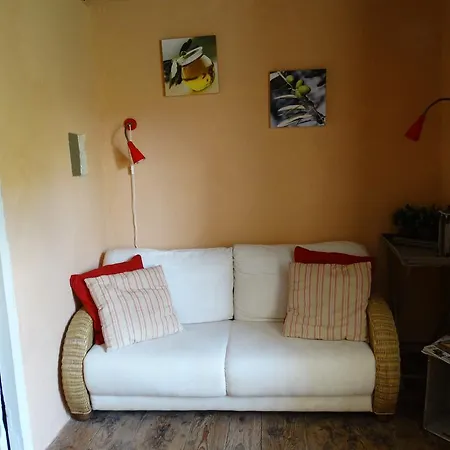 Le Cabanon Hébergement de vacances *