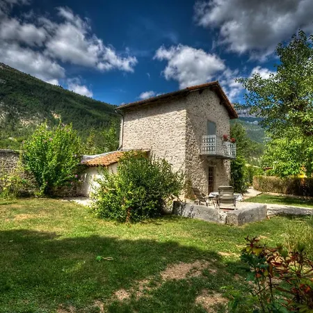 Le Cabanon * Châtillon-en-Diois